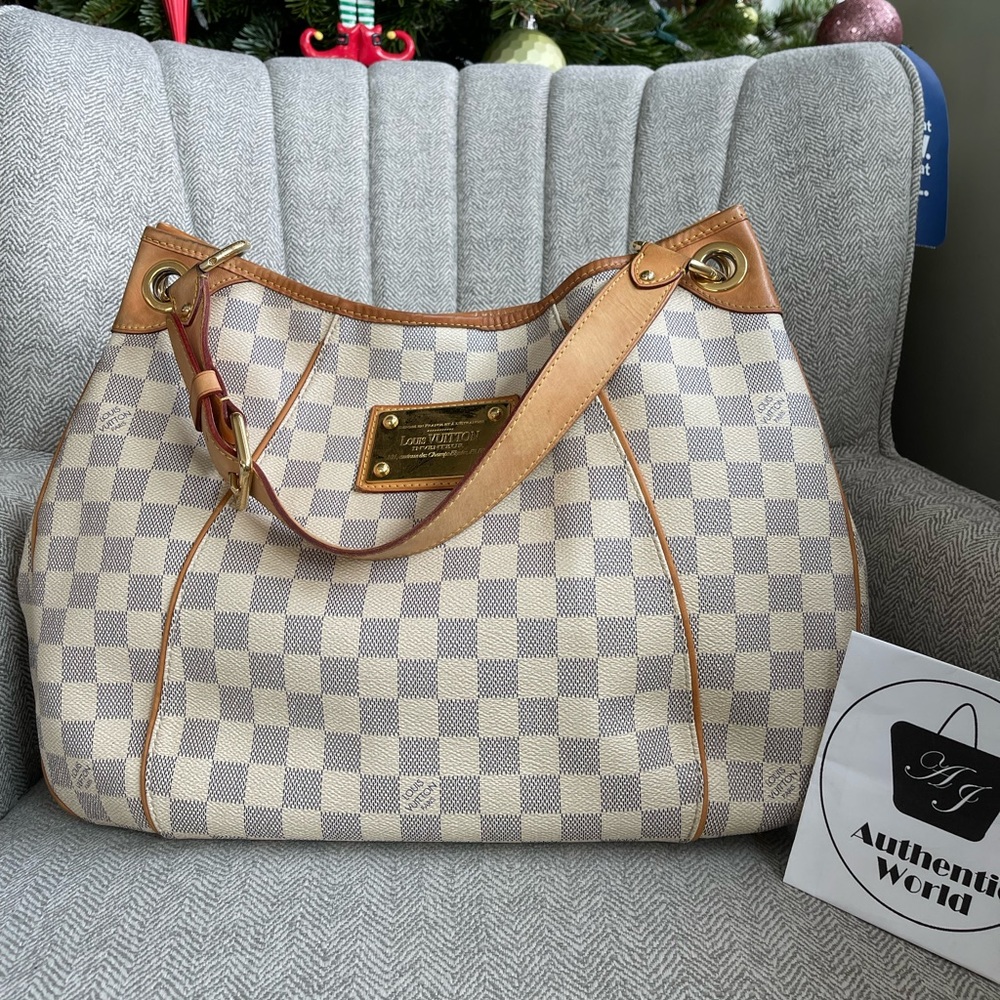 Louis Vuitton Galliera PM azur Shoulder Bag
